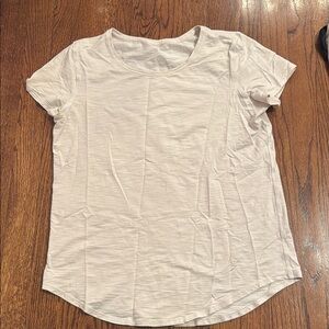 Lululemon Athletica Cream Fitted Short Sleeve Tee